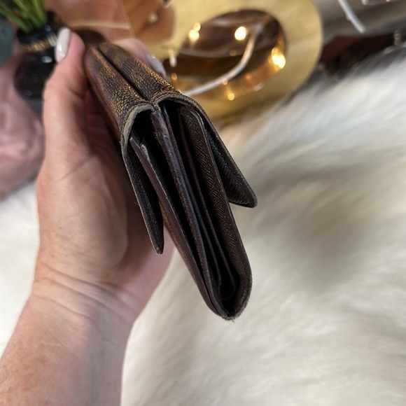 AUTHENTIC LOUIS VUITTON DAMIER PORTEFEIULLE ELISE TRIFOLD WALLET - Picture 5 of 12